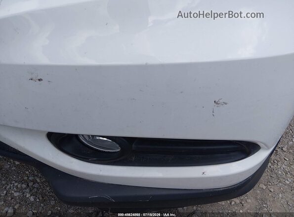 3CZRU6H78JM724219 2018 HONDA HR-V White Սալոնի հետևի տեսք
