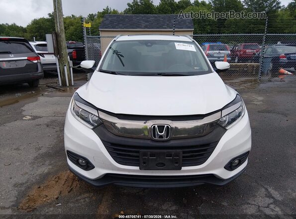3CZRU6H78KM709205 2019 HONDA HR-V White Вид щитка приладів