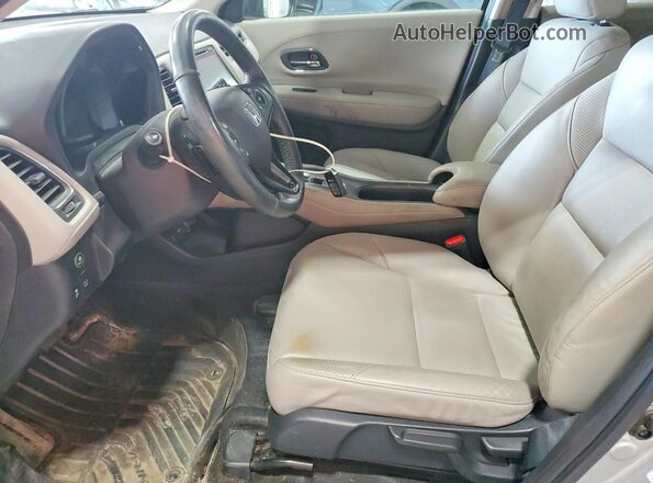 3CZRU6H79GM708720 2016 HONDA HR-V Silver Front interior view