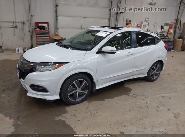 3CZRU6H9XKM702239 2019 HONDA HR-V White წინა მარცხენა ხედი სამი მეოთხედიდან