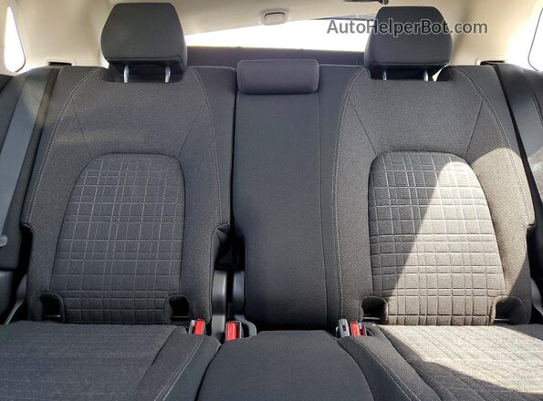 3CZRZ1H31SM720919 2025 HONDA HR-V White Rear seats view