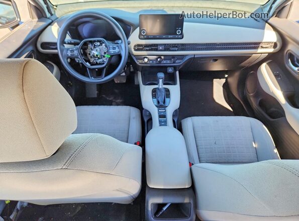 3CZRZ1H36RM761024 2024 HONDA HR-V Белый Вид панели приборов