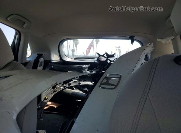 3CZRZ1H37SM726451 2025 HONDA HR-V White Вид задніх сидінь