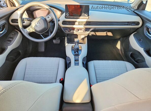 3CZRZ1H38RM705201 2024 HONDA HR-V Teal Առջևի վահանակի տեսք