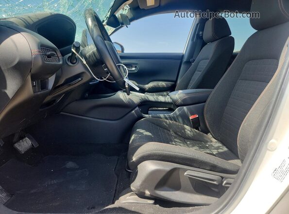 3CZRZ1H52PM734224 2023 HONDA HR-V White Front interior view
