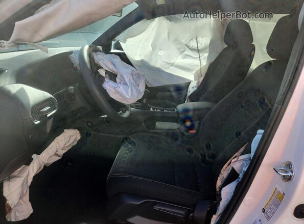 3CZRZ1H52RM759062 2024 HONDA HR-V White Սալոնի դիմացի տեսք