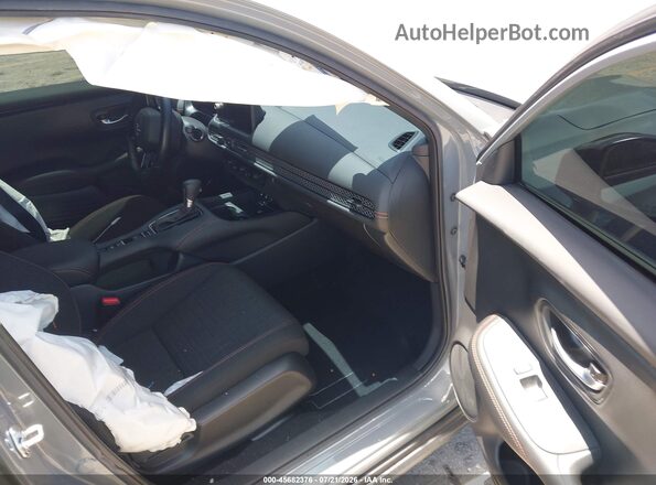 3CZRZ1H52TM704036 2026 HONDA HR-V Gray Vista interior delantera