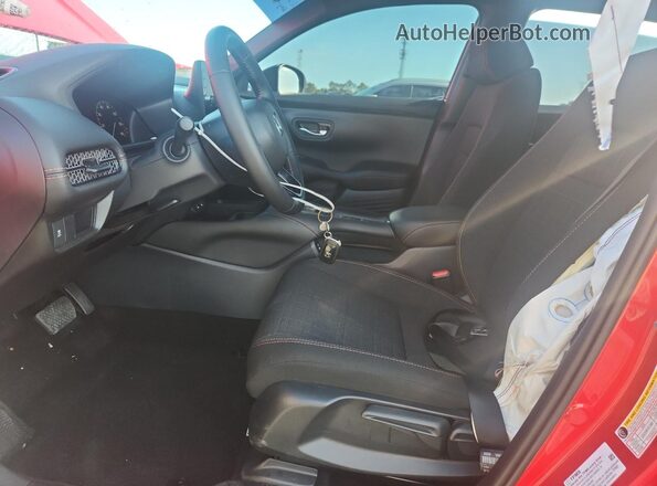 3CZRZ1H56TM736925 2026 HONDA HR-V Red Սալոնի դիմացի տեսք