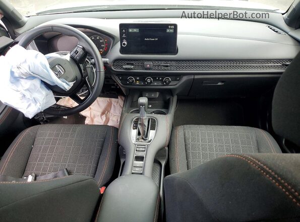 3CZRZ1H58TM708611 2026 HONDA HR-V Серый Вид панели приборов