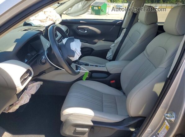 3CZRZ1H70RM744710 2024 HONDA HR-V Silver Widok wnętrza z przodu