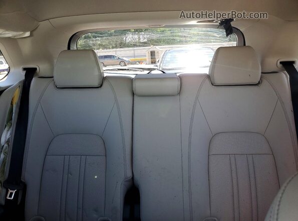3CZRZ1H70RM744710 2024 HONDA HR-V Silver Widok tylnych siedzeń