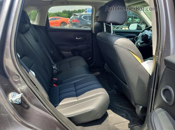 3CZRZ1H70TM746688 2026 HONDA HR-V Gray Вид задньої частини салону