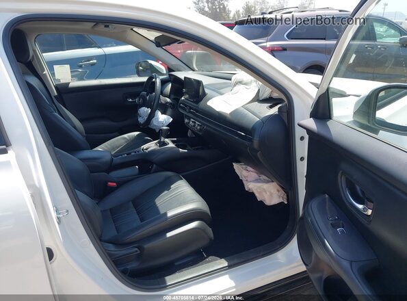 3CZRZ1H75PM709500 2023 HONDA HR-V White Front interior view