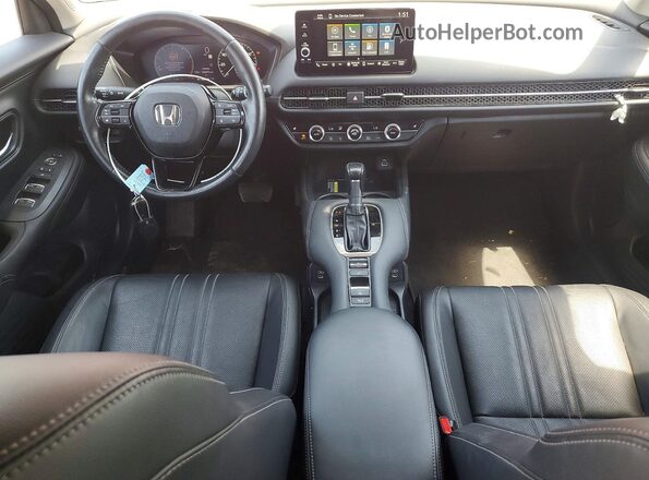 3CZRZ1H78RM709784 2024 HONDA HR-V Red Widok deski rozdzielczej