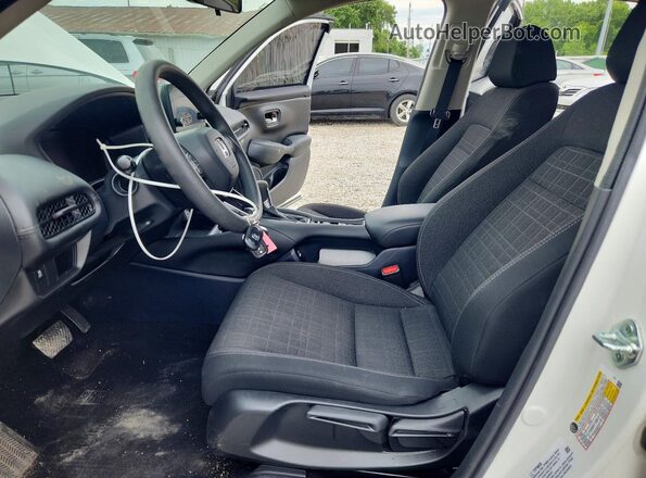 3CZRZ2H31PM713868 2023 HONDA HR-V White Vista interior delantera