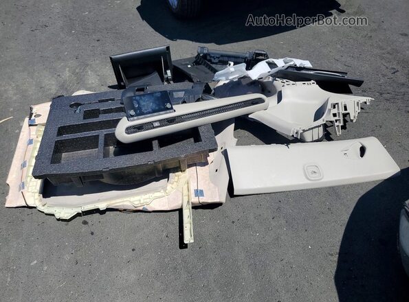 3CZRZ2H37RM783183 2024 HONDA HR-V White Շարժիչի բաժամունքի տեսք
