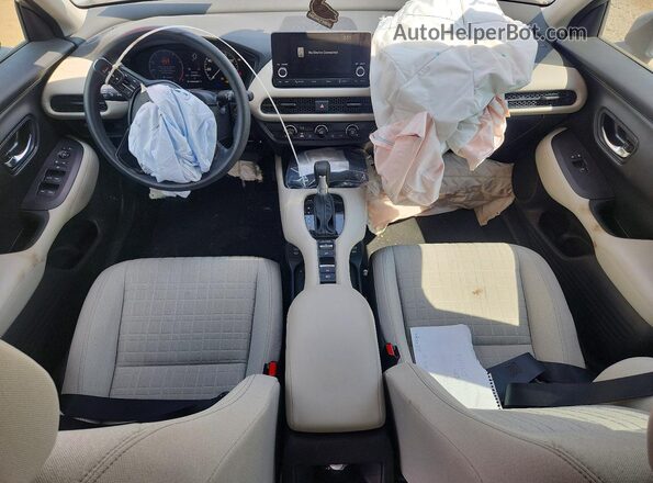 3CZRZ2H38RM771575 2024 HONDA HR-V Silver Widok deski rozdzielczej