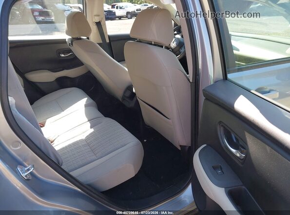 3CZRZ2H3XRM725388 2024 HONDA HR-V Silver VIN კოდის სტიკერის ხედი
