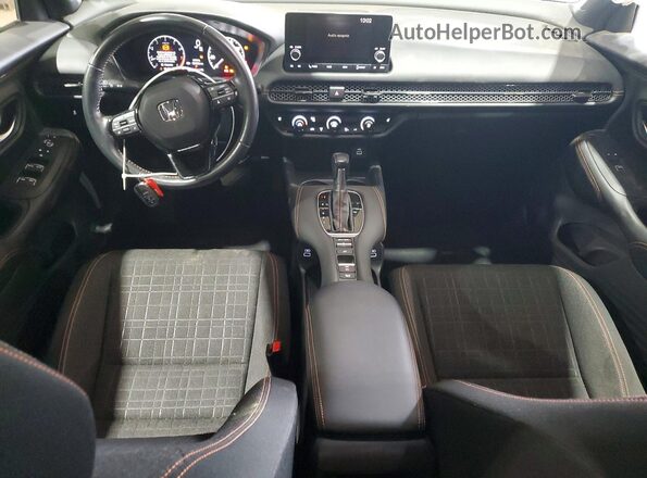 3CZRZ2H52PM706042 2023 HONDA HR-V Черный Вид панели приборов