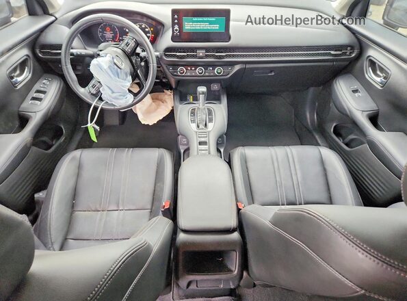 3CZRZ2H70PM737162 2023 HONDA HR-V White Dashboard view