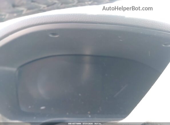 3CZRZ2H74SM743670 2025 HONDA HR-V White Հետևի նստատեղերի տեսք