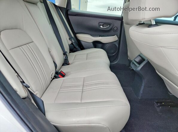 3CZRZ2H77TM710292 2026 HONDA HR-V White Widok wnętrza z tyłu