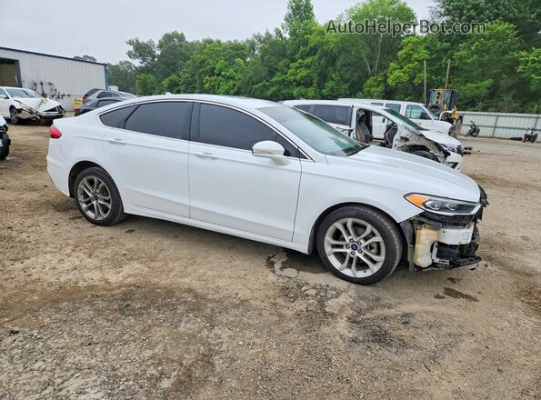 3FA6P0CD0KR138845 2019 FORD FUSION White Delantero derecho