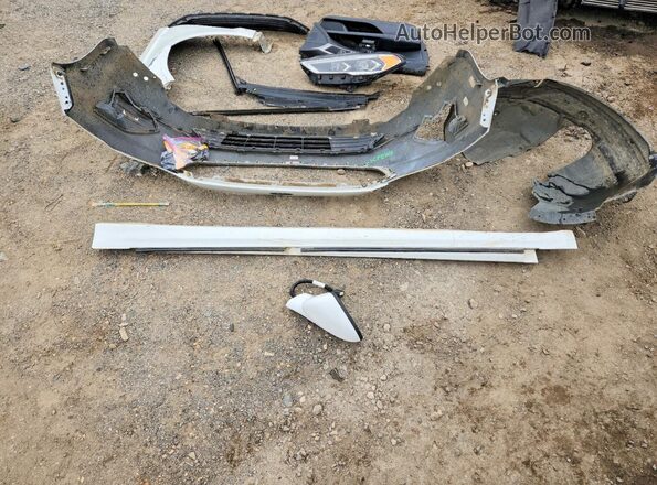 3FA6P0CD0KR138845 2019 FORD FUSION White Vista del compartimento del motor