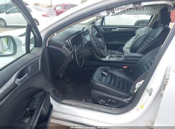 3FA6P0CD0LR118385 2020 FORD FUSION White Вид салону спереду