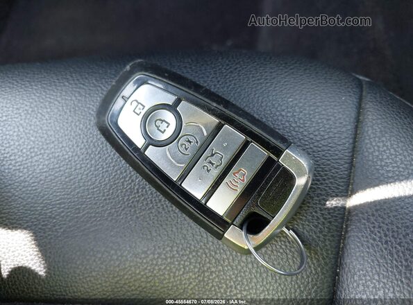 3FA6P0CD3LR152658 2020 FORD FUSION White Dashboard view