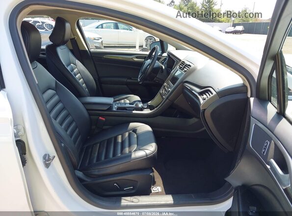 3FA6P0CD3LR152658 2020 FORD FUSION White Front interior view