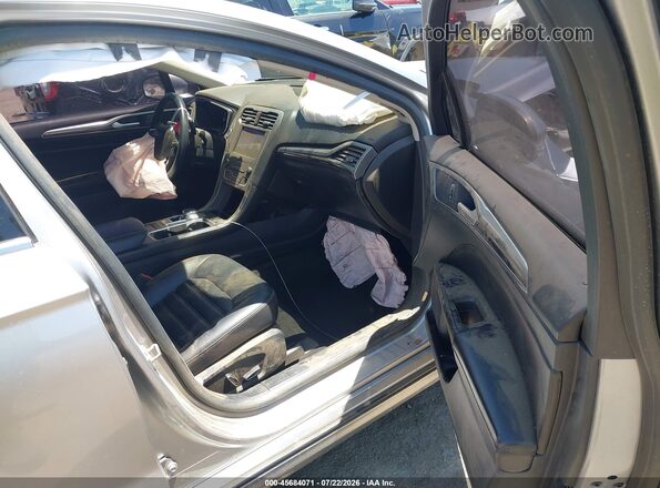 3FA6P0CD3LR173591 2020 FORD FUSION Silver Vista interior delantera