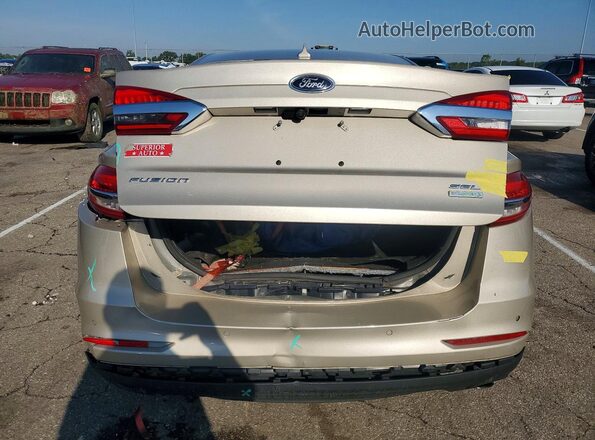 3FA6P0CD4KR139612 2019 FORD FUSION Серебряный Вид сзади