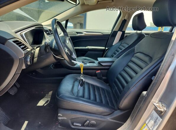 3FA6P0CD5LR196080 2020 FORD FUSION Silver წინა სალონის ხედი