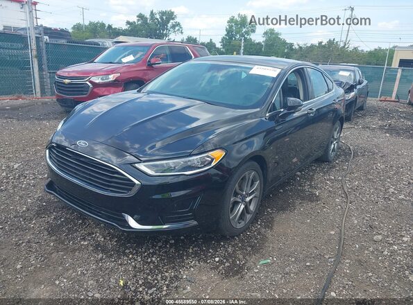 3FA6P0CD6KR180436 2019 FORD FUSION Черный Передняя левая четверть