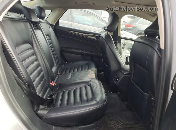3FA6P0CD7KR254284 2019 FORD FUSION Silver Вид задніх сидінь