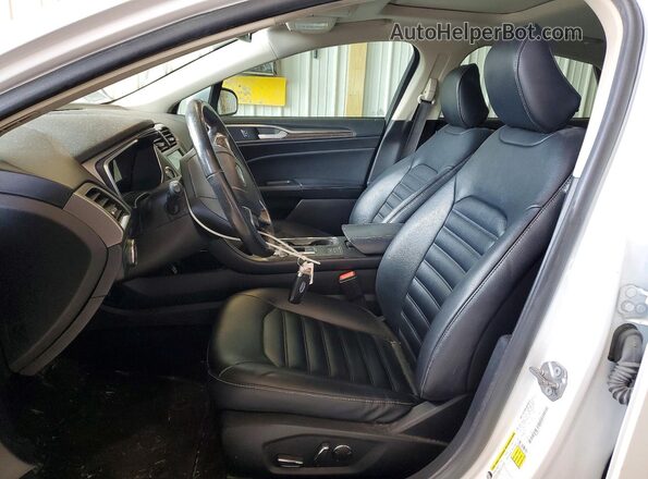 3FA6P0CD7LR151917 2020 FORD FUSION White Vista interior delantera