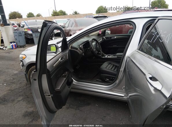 3FA6P0CD9LR145567 2020 FORD FUSION Gray Front interior view