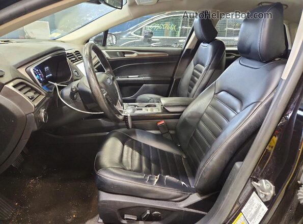 3FA6P0CDXLR191957 2020 FORD FUSION Черный Вид салона спереди