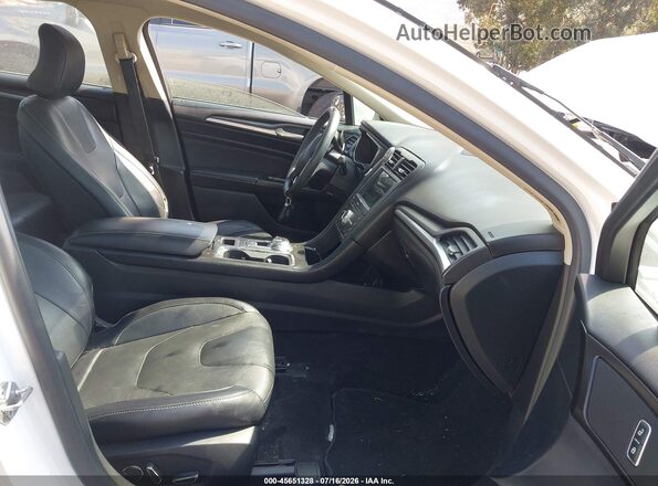 3FA6P0D90JR132018 2018 FORD FUSION White წინა სალონის ხედი