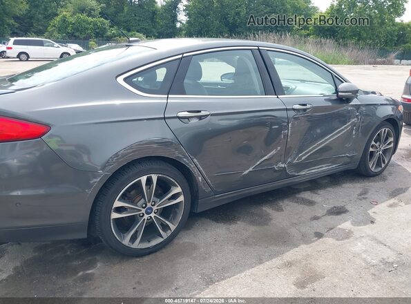 3FA6P0D91HR100690 2017 FORD FUSION Gray Вид спереду
