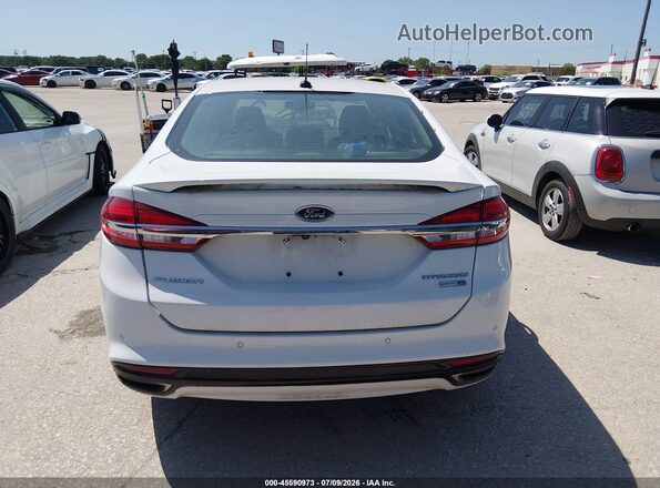 3FA6P0D92JR188607 2018 FORD FUSION Белый 