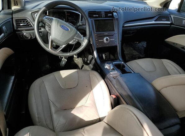 3FA6P0D93JR155177 2018 FORD FUSION Black Vista del salpicadero