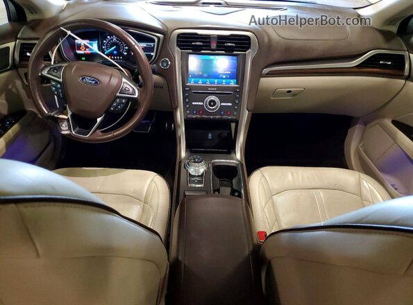 3FA6P0D93JR189703 2018 FORD FUSION Белый Вид панели приборов