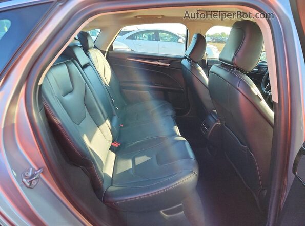 3FA6P0D93LR153223 2020 FORD FUSION Silver Rear seats view