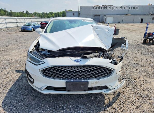 3FA6P0D97KR153045 2019 FORD FUSION Белый Вид спереди