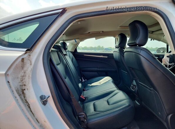 3FA6P0D97KR153045 2019 FORD FUSION Белый Вид задних сидений
