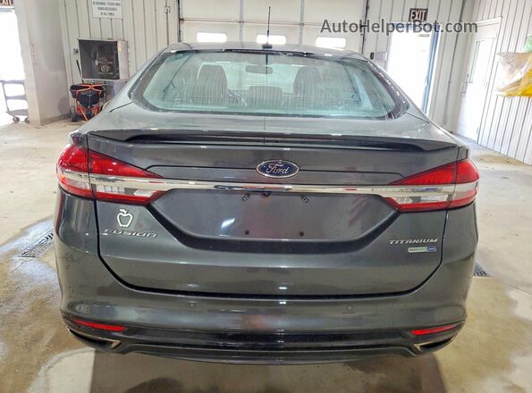 3FA6P0D99JR188524 2018 FORD FUSION Gray Vista trasera