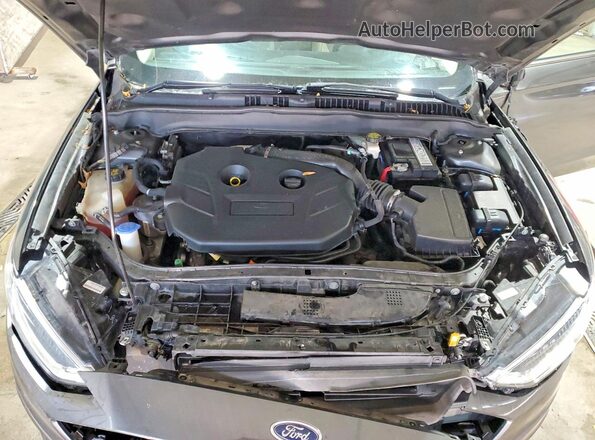 3FA6P0D99JR188524 2018 FORD FUSION Gray Vista interior trasera