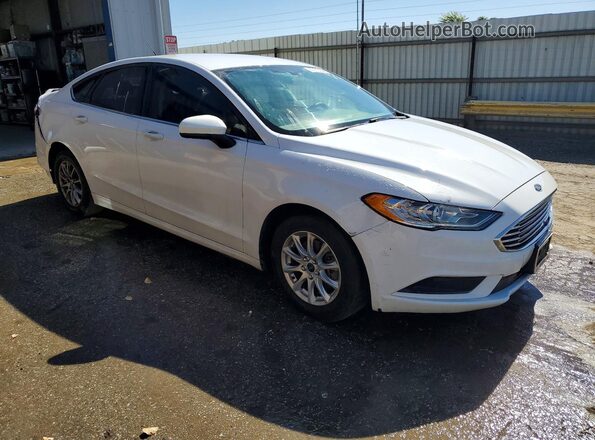 3FA6P0G70HR388261 2017 FORD FUSION White Передня права чверть
